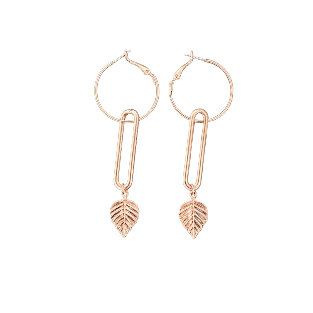Rose gold hoop detail
